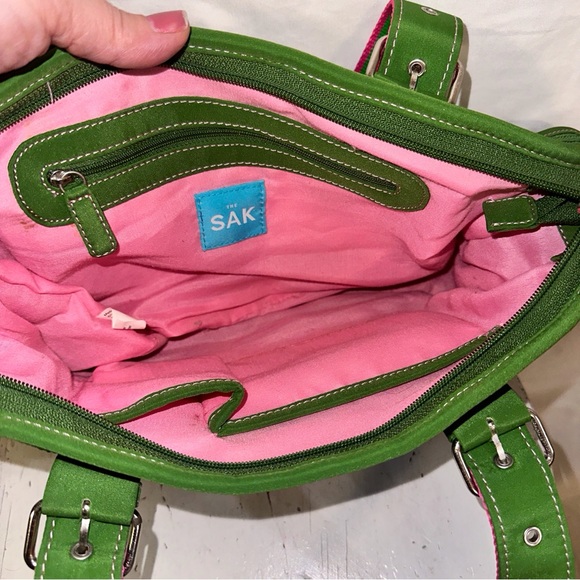 The SAK Belinda Satchel Kelly Green Knit Bag Pink Trim Canvas Straps Buckles - Picture 5 of 12